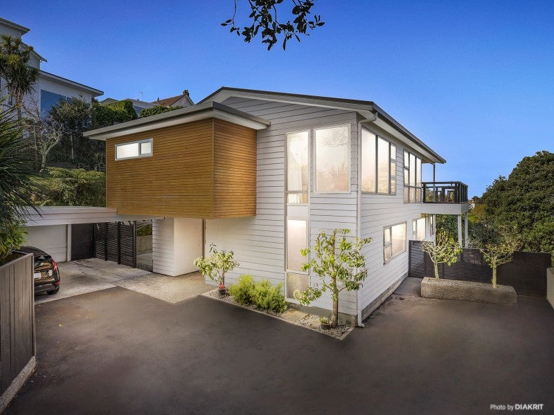 24A Sefton Street, Wadestown, Wellington - Carousel 1