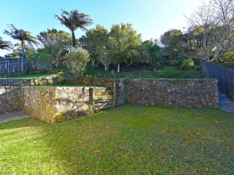 23 Cheltenham Terrace, Newlands, Wellington - Carousel 17