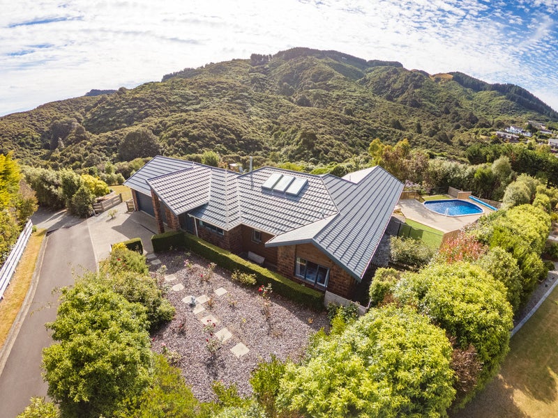 77A Kirton Drive, Riverstone Terraces, Upper Hutt - Carousel 1