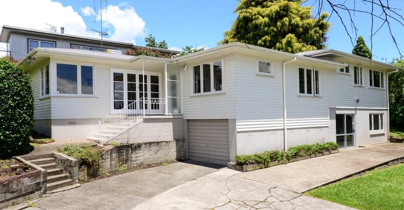 6 Prisk Street, Melville, Hamilton - Carousel 1