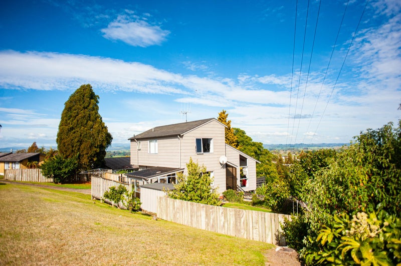 66 Mountain View Road, Otorohanga, Otorohanga - Carousel 1