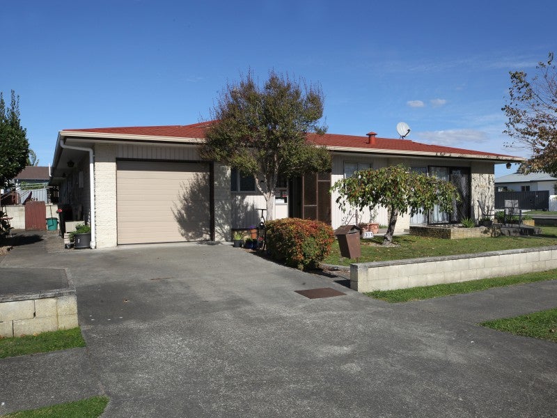 301 Riverslea Road North, Parkvale, Hastings - Carousel 1