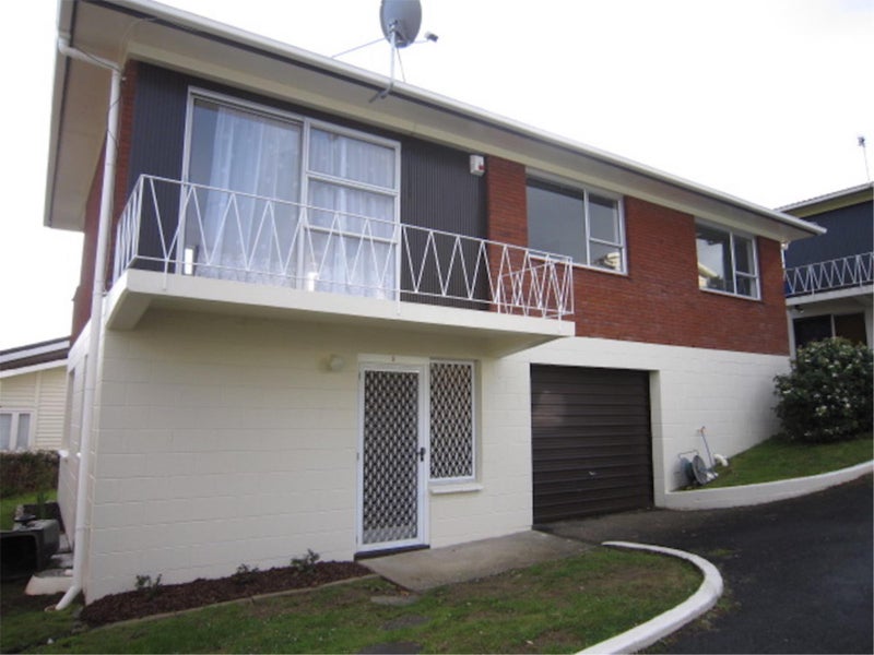 2/29 Owairaka Avenue, Owairaka, Auckland - Carousel 1