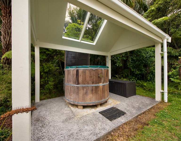 54 Upland Road, Huia, Auckland - Carousel 17