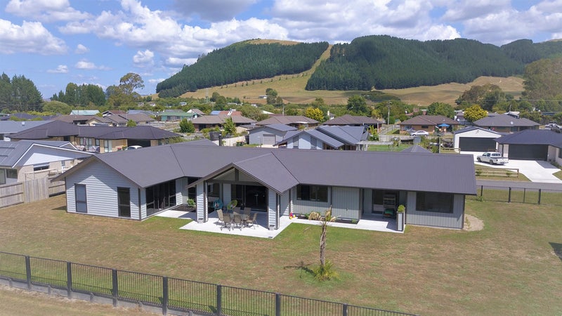 17 Pioneer Road, Ngongotaha, Rotorua - Carousel 1