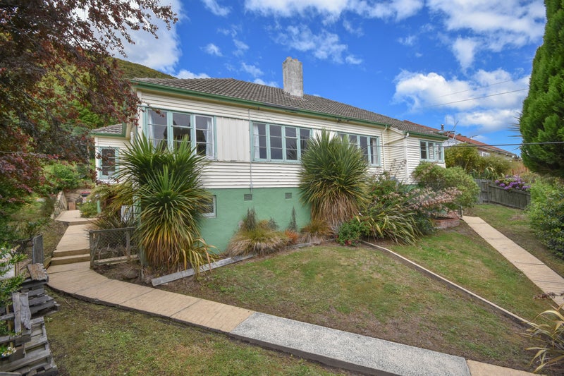 302 Hillingdon Street, Normanby, Dunedin - Carousel 1