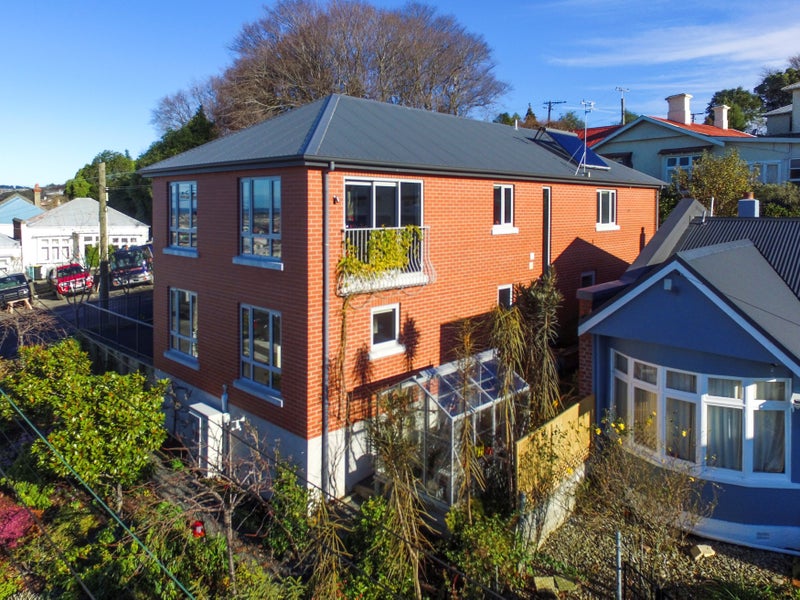 24 Elm Row, Dunedin Central, Dunedin - Carousel 1