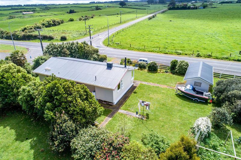 1783 Eltham Road, Hawera - Carousel 1