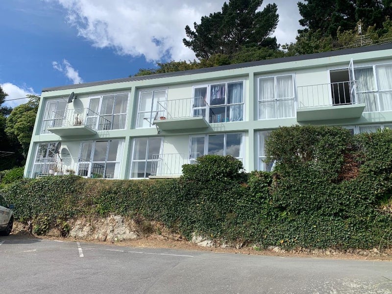 2/27 South Karori Road, Karori, Wellington - Carousel 1