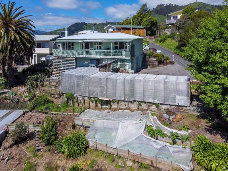 27 Ariesdale Terrace, Toi Toi, Nelson - Carousel 1