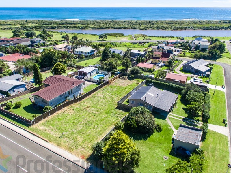 64 Pakeha Street, Matata, Whakatane - Carousel 2