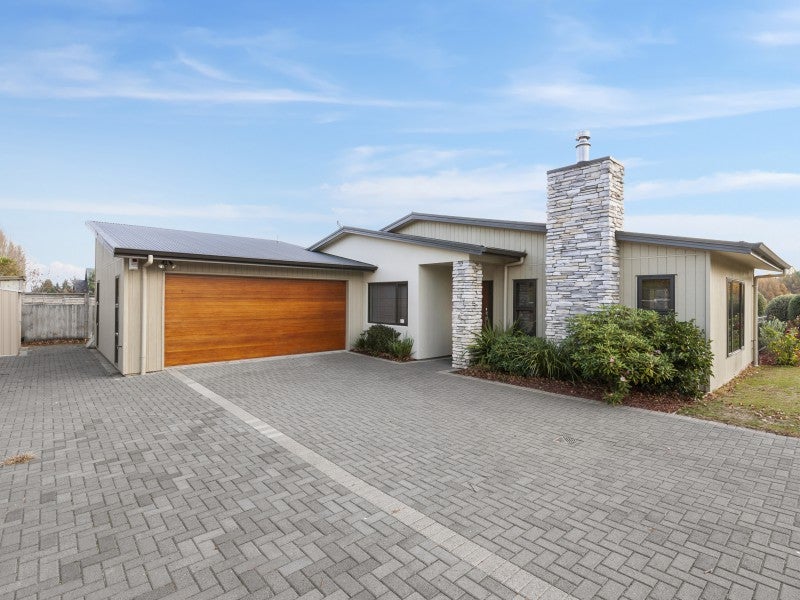 122 Kinloch Road, Taupo - Carousel 2
