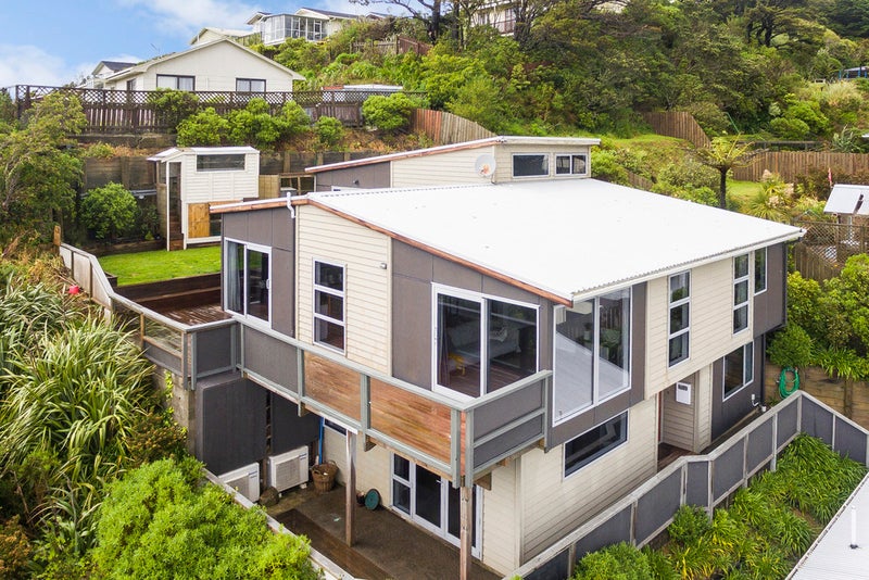 40A Chapman Street, Newlands, Wellington - Carousel 1