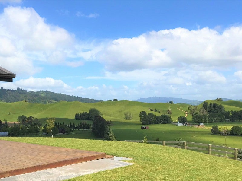 2/311 Flume Road, Pukemoremore, hamilton - Carousel 1