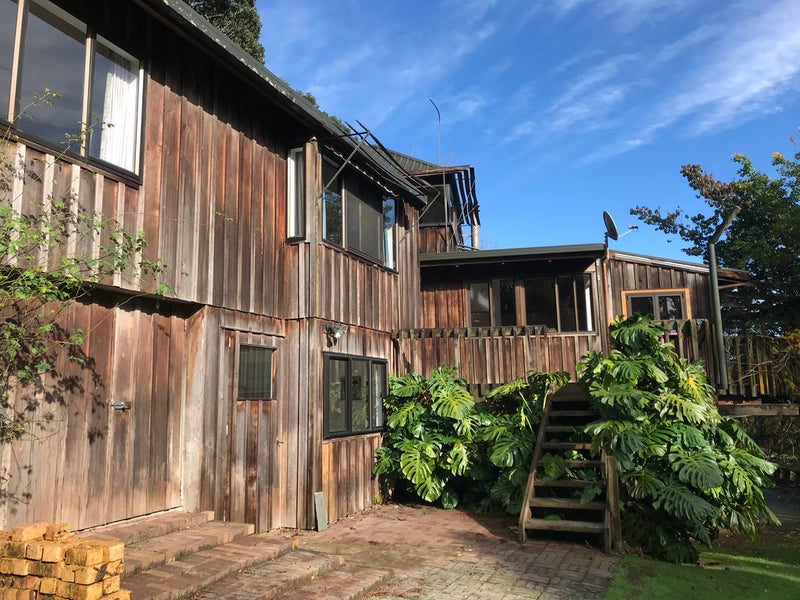 727 Harrisville Road, Pukekohe East - Carousel 1