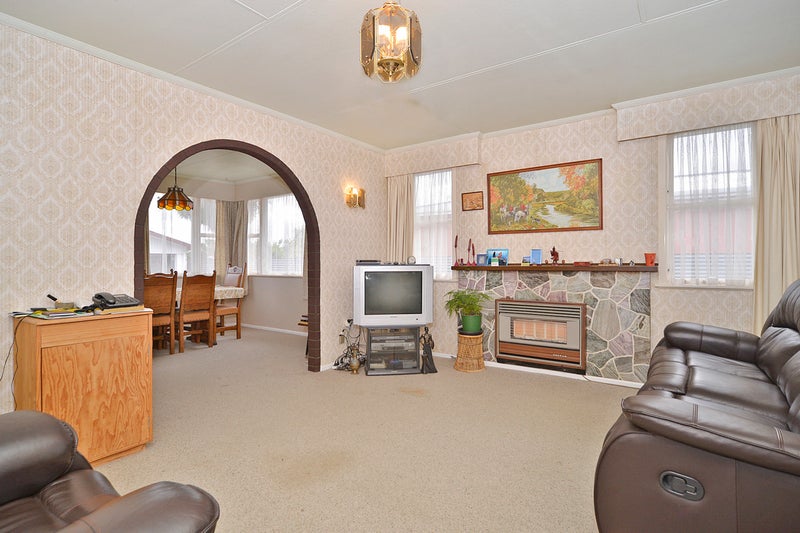 45 Benmore Avenue, Cloverlea, Palmerston North - Carousel 2