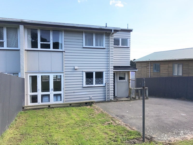 1A Durham Street, Cannons Creek, Porirua - Carousel 1