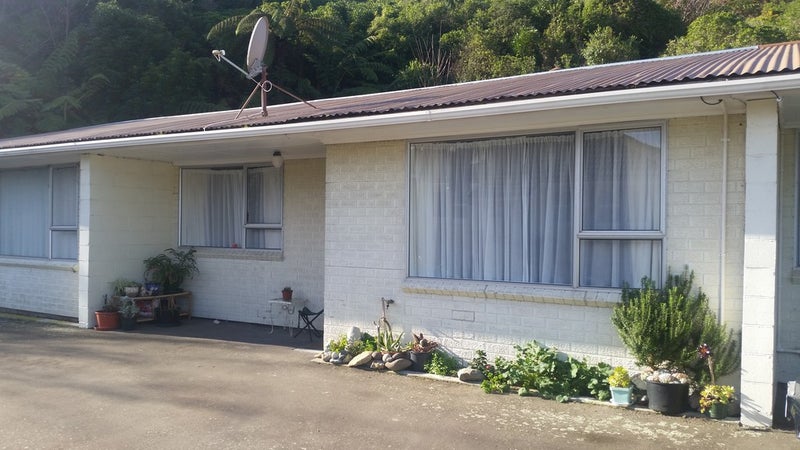 2/17 Kowhai Street, Naenae, Lower Hutt - Carousel 1