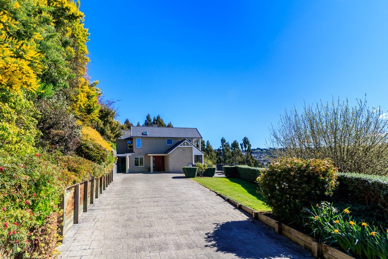 33 Northview Crescent, Belleknowes, Dunedin - Carousel 23