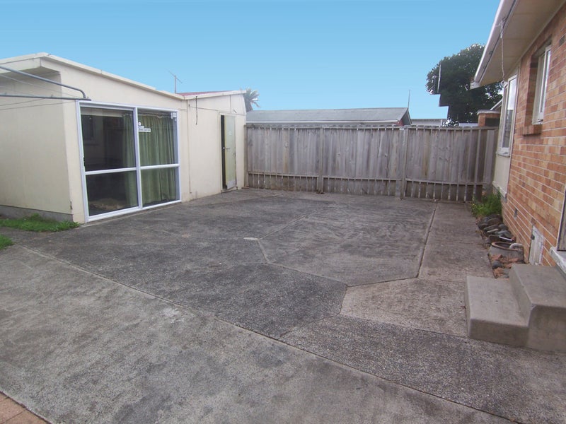 79 Mardon Road, Enderley, Hamilton - Carousel 4