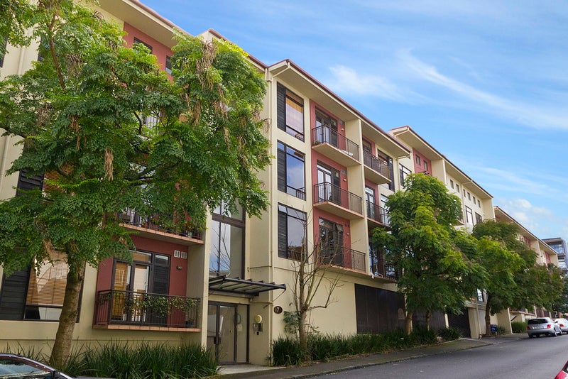 2D/7 Charlotte Street, Eden Terrace, Auckland - Carousel 1