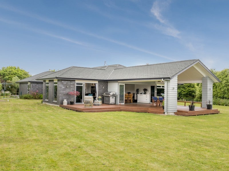 5 Pinot Crescent , Ohau, Horowhenua - Carousel 2