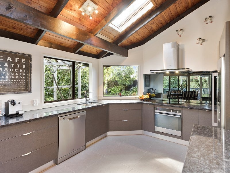 975 River Road, Queenwood, Hamilton - Carousel 2