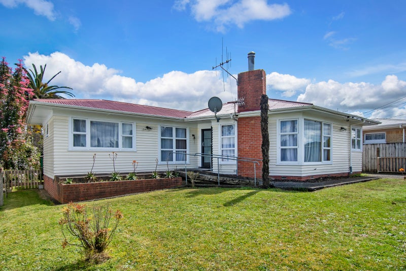 62 Western Hills Drive, Kensington, Whangarei - Carousel 1