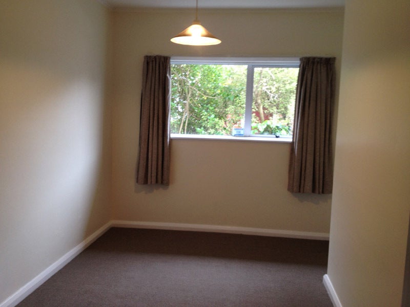 68 Dyer STreet, Epuni, LOWER HUTT - Carousel 6