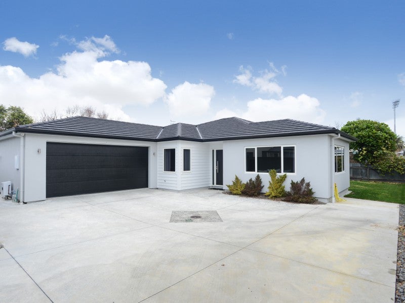 165 Wellesley Road, Napier South, Napier - Carousel 1