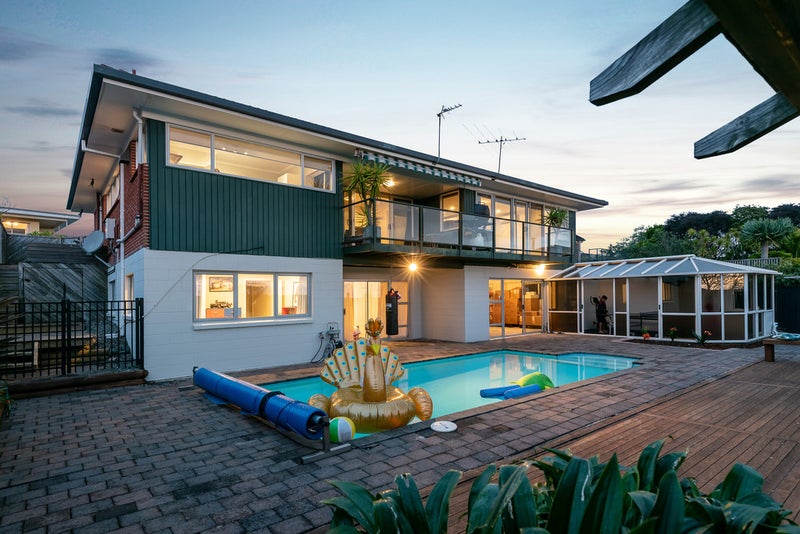 9 SUZETTA PL, Sunnyhills, Auckland - Carousel 2