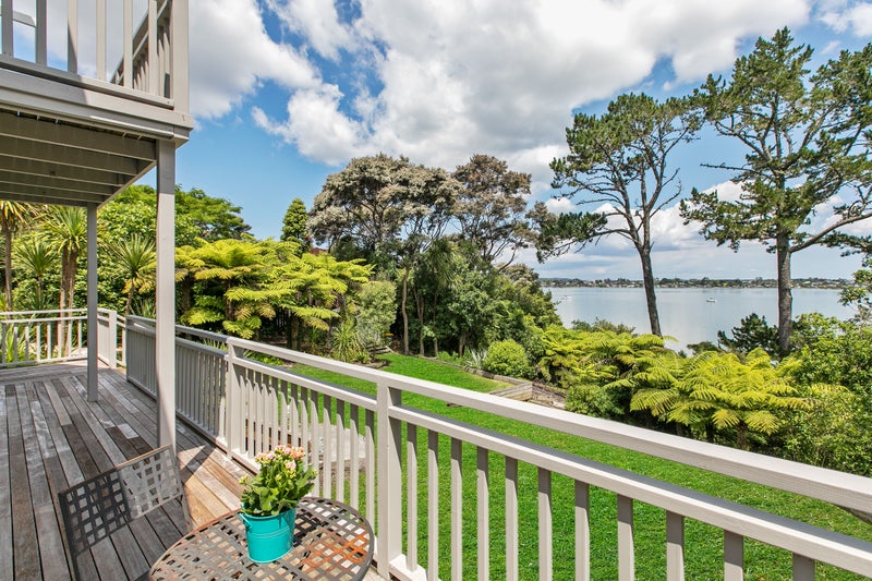 59 Chatham Avenue, Paremoremo, Auckland - Carousel 1