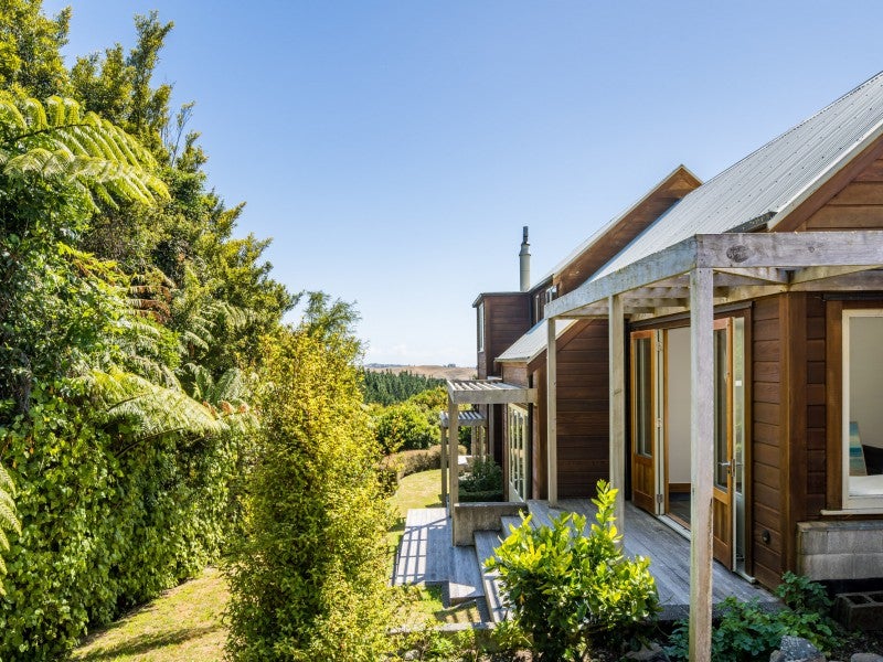 230 Murphys Road, Judgeford - Carousel 26