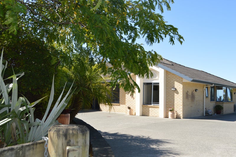 6 Garbolino Road, Mangawhai - Carousel 1