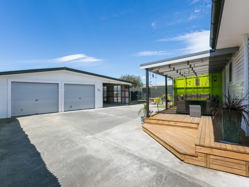 22 Harold Holt Avenue, Onekawa, Napier - Carousel 2
