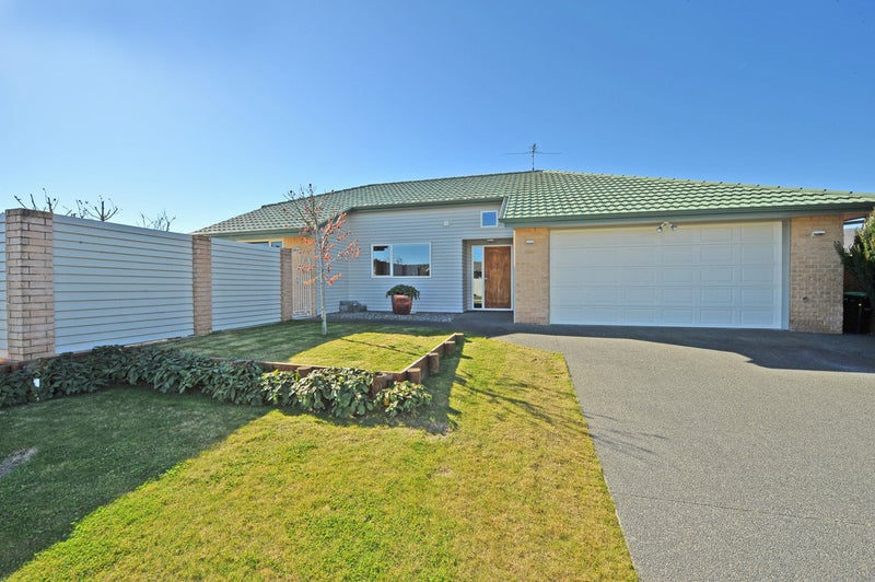 14 Belgrove Place, Parklands, Christchurch - Carousel 1