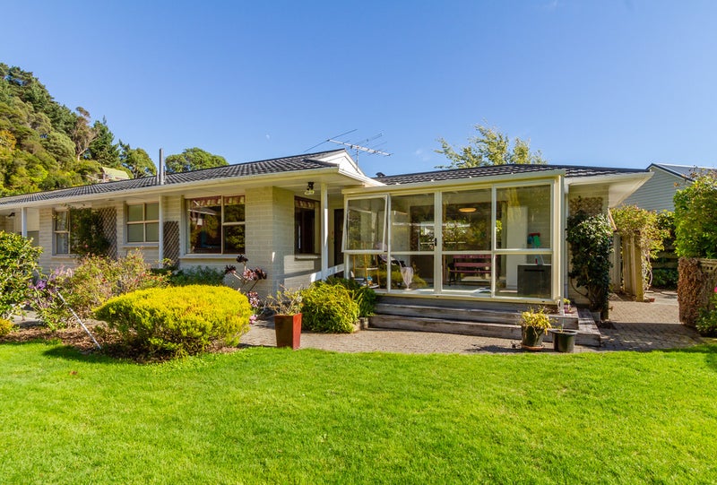 17A Mason Street, Moera, Lower Hutt - Carousel 1