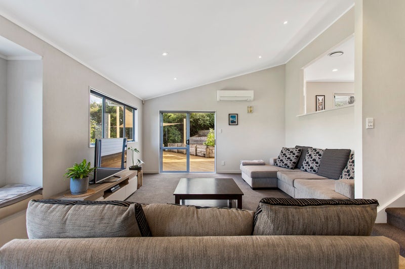 105 Waitakere Road, Waitakere, Auckland - Carousel 26