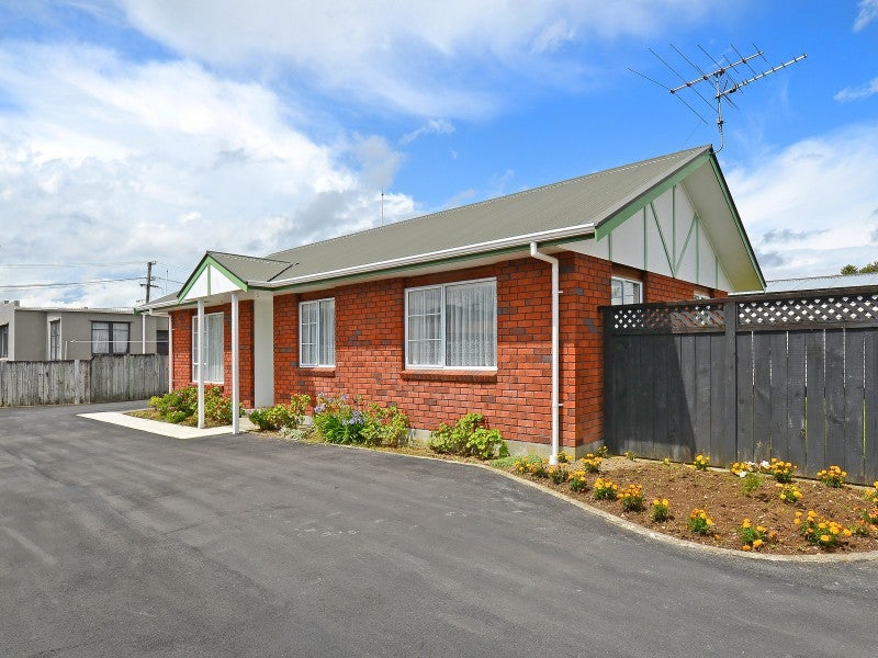 12A Liverpool Street, Trentham, Upper Hutt - Carousel 2