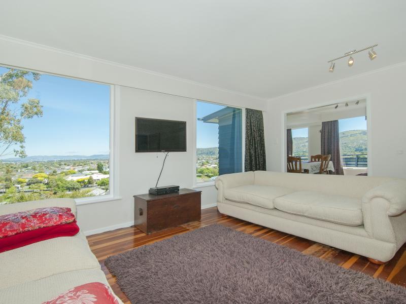 47 Tilbury Street, Fairfield, Lower Hutt - Carousel 2