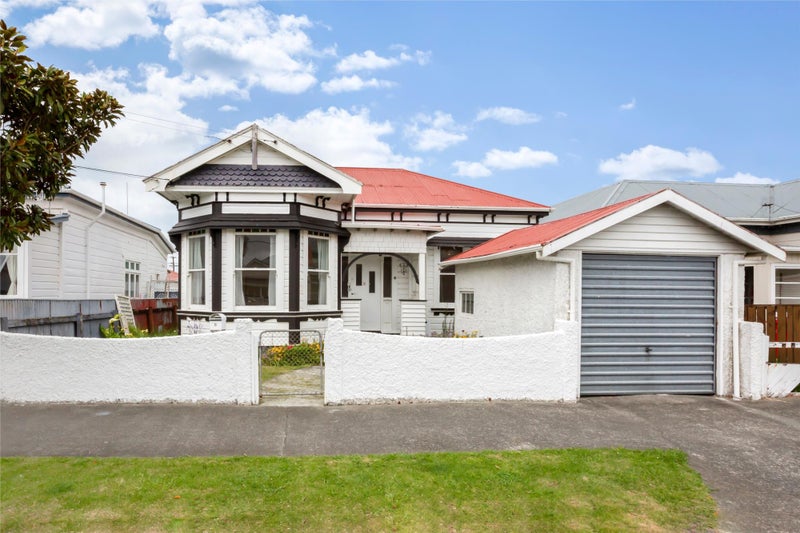 6 Manchester Street, Petone, Lower Hutt - Carousel 1