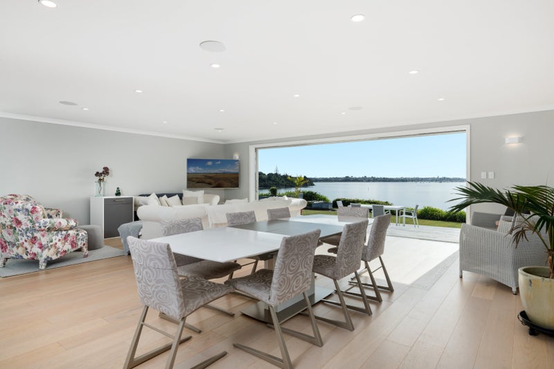 12 FAIRLIE GROVE, Whakamarama, Gisborne - Carousel 1