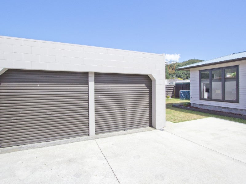 35 Momona Street, Wainuiomata, Lower Hutt - Carousel 19