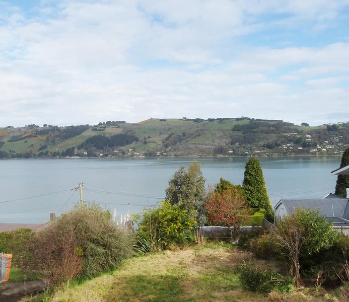 4A Totara Street, Ravensbourne, Dunedin - Carousel 2