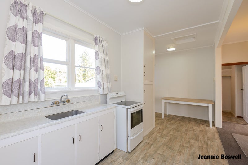 66 Brightwater Terrace, Terrace End, Palmerston North - Carousel 2