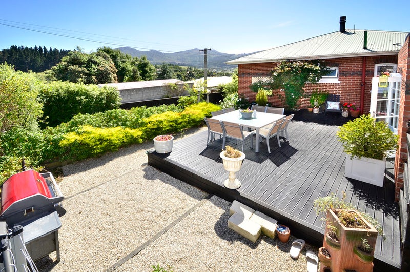 17 Shandon Street, Roseneath, Port Chalmers - Carousel 2