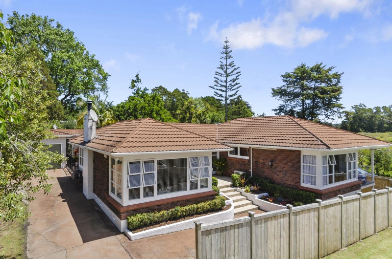 407 Main Road, Huapai, Kumeu - Carousel 2