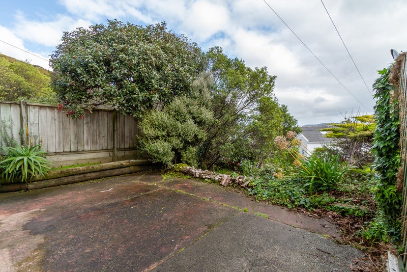 98 Gracefield Road, Gracefield, Lower Hutt - Carousel 17