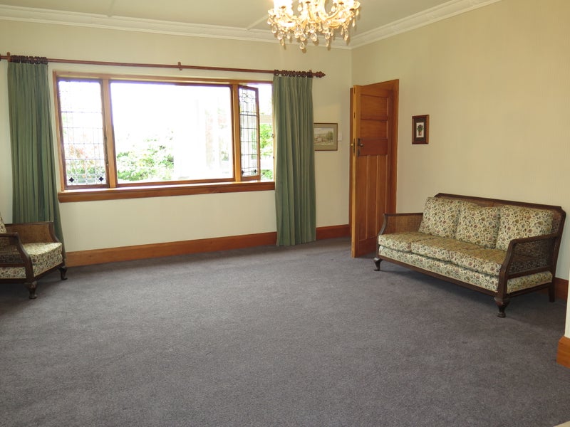8 Irvine Street, Highfield, Timaru - Carousel 2