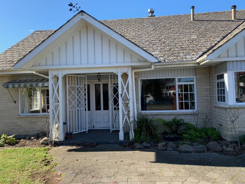 10A Hardley Street, Whitiora, Hamilton - Carousel 1